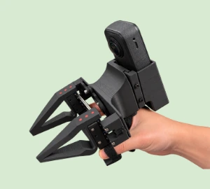Handheld parallel-jaw gripper with the camera module